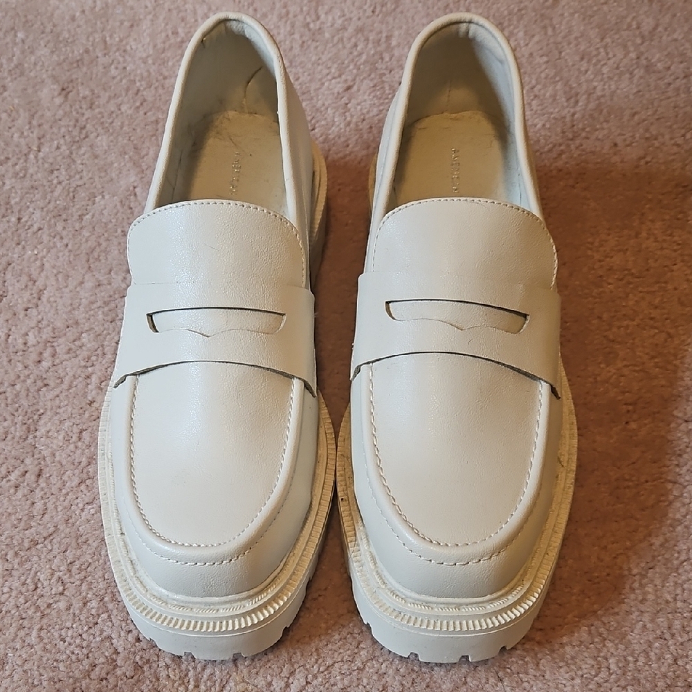 American EAGLE Cream Loafers